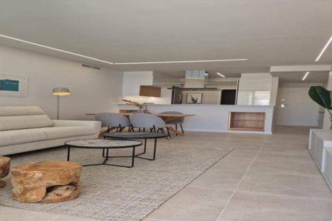 Villa i Denia, Alicante, Denia - € 475.000 | Ref: LUX6032 - foto 2