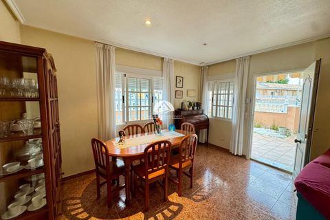 Villa a Torrevieja, Alicante, Torrevieja - € 320.000 | Ref: IH-48909 - foto 7