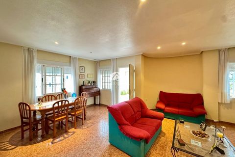 Villa a Torrevieja, Alicante, Torrevieja - € 320.000 | Ref: IH-48909 - foto 8