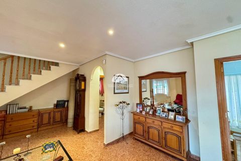 Villa a Torrevieja, Alicante, Torrevieja - € 320.000 | Ref: IH-48909 - foto 9