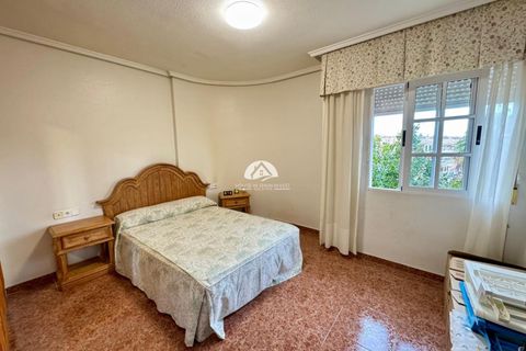 Villa a Torrevieja, Alicante, Torrevieja - € 320.000 | Ref: IH-48909 - foto 12