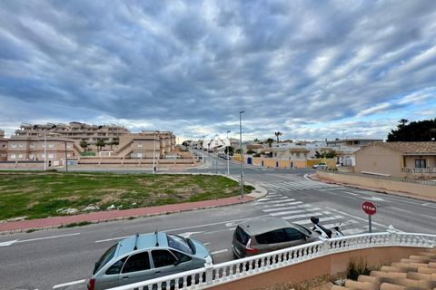 Villa a Torrevieja, Alicante, Torrevieja - € 320.000 | Ref: IH-48909 - foto 27
