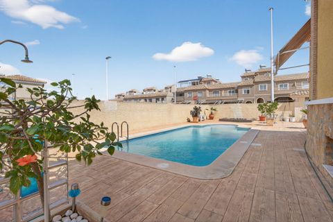 Villa a Gran Alacant, Alicante, Gran Alacant - € 695.000 | Ref: CBE02-351 - foto 4