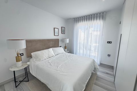 Villa a Cabo Roig, Alicante, Cabo Roig - € 649.000 | Ref: 3037D - foto 11