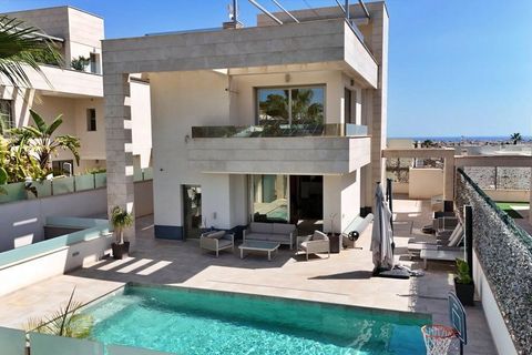 Villa a Orihuela Costa, Alicante, Orihuela Costa - € 859.900 | Ref: M1070/13477 - foto 2