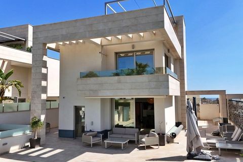 Villa a Orihuela Costa, Alicante, Orihuela Costa - € 859.900 | Ref: M1070/13477 - foto 3
