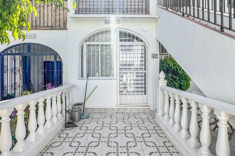 Byhus i Torrevieja, Alicante, Torrevieja - € 146.000 | Ref: MOVE-353 - foto 1