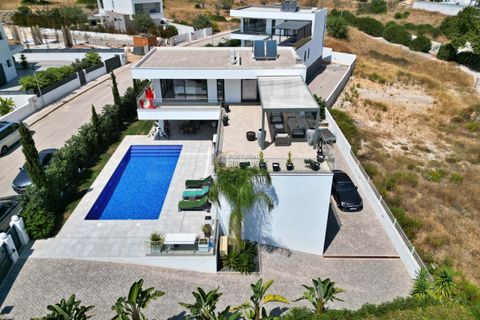 Villa a Alcantarilha, Faro, Alcantarilha - € 1.250.000 | Ref: OP154 - foto 6