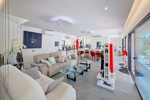 Villa a Alcantarilha, Faro, Alcantarilha - € 1.250.000 | Ref: OP154 - foto 8
