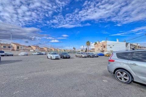 Rækkehus i Alicante, Alicante, Alicante - € 179.500 | Ref: 780597 - foto 33
