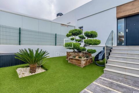 Villa i Finestrat, Alicante, Finestrat - € 585.000 | Ref: ALT69205 - foto 33