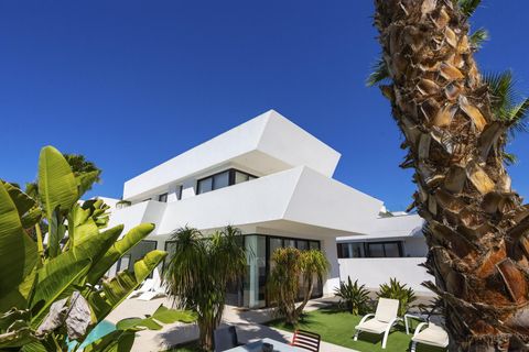 Villa a Rojales, Alicante, Rojales - € 629.000 | Ref: MLSC9955844/13477 - foto 2