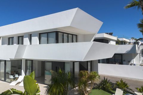Villa a Rojales, Alicante, Rojales - € 629.000 | Ref: MLSC9955844/13477 - foto 4
