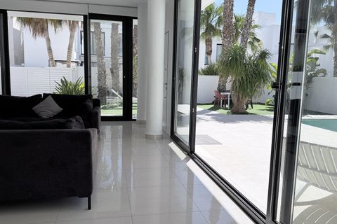 Villa a Rojales, Alicante, Rojales - € 629.000 | Ref: MLSC9955844/13477 - foto 21