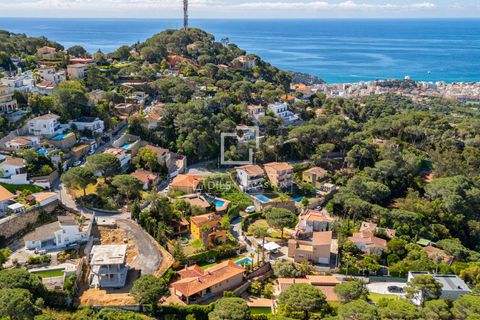 Helårsgrund i Lloret De Mar, Gerona, Lloret De Mar - € 475.000 | Ref: CBR68725 - foto 19