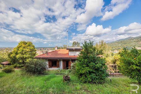 Villa a Camaiore, Lucca, Camaiore - € 980.000 | Ref: R06673CAVI - foto 10