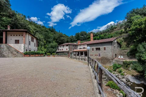 Landejendom i Loro Ciuffenna, Arezzo, Loro Ciuffenna - € 3.300.000 | Ref: R06572LOCA - foto 12