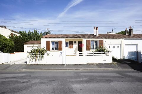 Villa i La Rochelle, Charente-Maritime, La Rochelle - € 295.000 | Ref: 86962404 - foto 1
