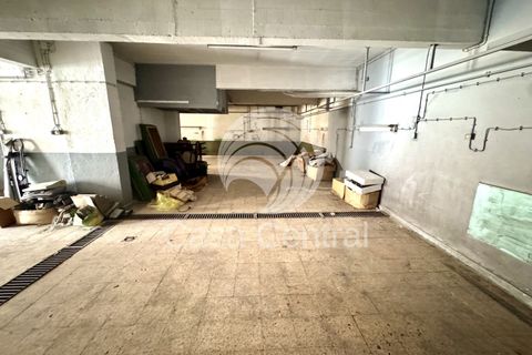 Erhvervsejendom i Amadora, Lisbon, Amadora - € 240.000 | Ref: CC-010260254 - foto 6