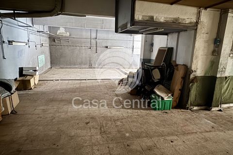 Erhvervsejendom i Amadora, Lisbon, Amadora - € 240.000 | Ref: CC-010260254 - foto 12