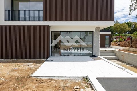 Villa a Serzedo, Porto, Serzedo - € 850.000 | Ref: MM319/25VNG/RJ(1) - foto 25