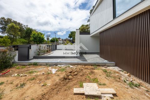 Villa a Serzedo, Porto, Serzedo - € 850.000 | Ref: MM319/25VNG/RJ(1) - foto 32