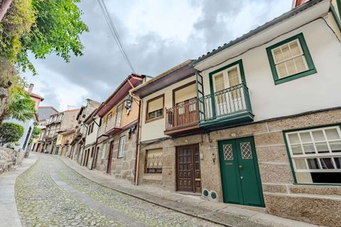 Byhus i Guimaraes, Braga, Guimaraes - € 289.000 | Ref: MOR-00007 - foto 1