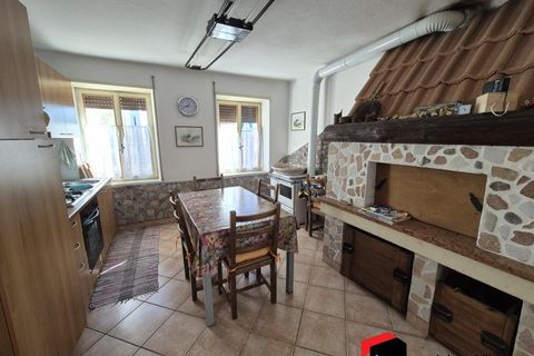 Landejendom i Tonezza del Cimone, Vicenza, Tonezza del Cimone - € 138.000 | Ref: A012 - foto 4