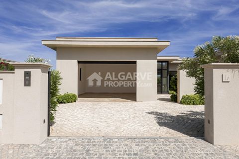 Villa i Montenegro, Faro, Montenegro - € 1.895.000 | Ref: V268956J - foto 12
