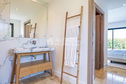 Villa i Montenegro, Faro, Montenegro - € 1.895.000 | Ref: V268956J - foto 37