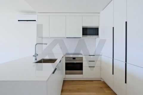 Apartament a Alges, Lisbon, Alges - € 3.000/mes | Ref: KWPT-032669 - foto 3