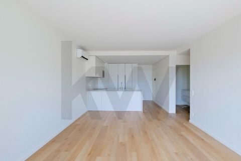 Apartament a Alges, Lisbon, Alges - € 3.000/mes | Ref: KWPT-032669 - foto 8