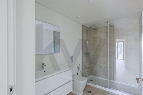 Apartament a Alges, Lisbon, Alges - € 3.000/mes | Ref: KWPT-032669 - foto 18