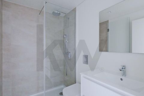Apartament a Alges, Lisbon, Alges - € 3.000/mes | Ref: KWPT-032669 - foto 21