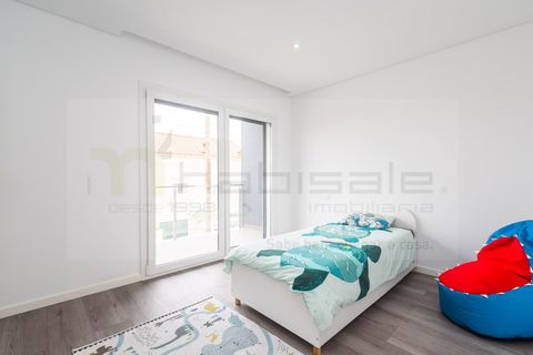 Villa i Odivelas, Lisbon, Odivelas - € 760.000 | Ref: M3398 - foto 22