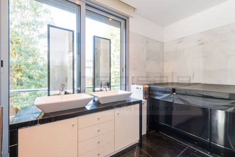Villa a Belas, Lisbon, Belas - € 2.850.000 | Ref: M10991 - foto 46