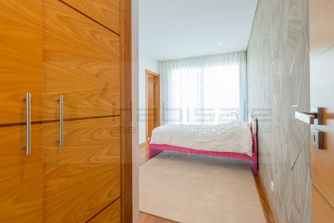 Villa a Belas, Lisbon, Belas - € 2.850.000 | Ref: M10991 - foto 49