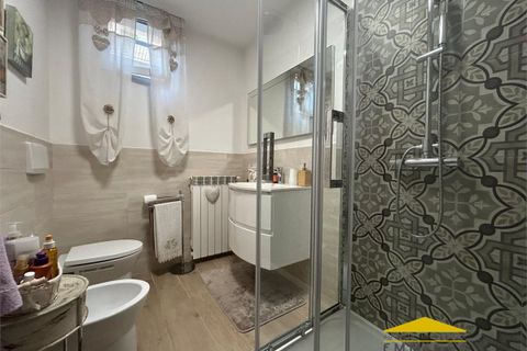 Lejlighed i Massa, Massa and Carrara, Massa - € 309.000 | Ref: 1528 - foto 11