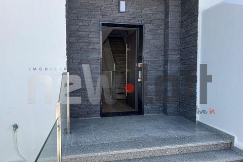 Villa i Cascais, Lisbon, Cascais - € 2.100.000 | Ref: CAS_2600 - foto 4