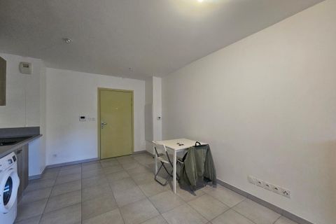 Lejlighed i Marseille, Bouches-du-Rhone, Marseille - € 140.000 | Ref: BLTP-YF4-Z66 - foto 8