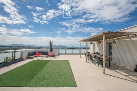 Penthouse i Marseille, Bouches-du-Rhone, Marseille - € 377.000 | Ref: ZN0J-7TT-TWS - foto 15