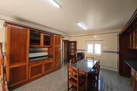 Villa i Belas, Lisbon, Belas - € 380.000 | Ref: 001.083.019 - foto 12