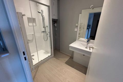 Apartament a Avignon, Vaucluse, Avignon - € 1.500/mes | Ref: 1517 - foto 6