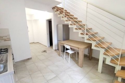 Apartament a Pisa, Pisa, Pisa - € 450/mes | Ref: 2026118 - foto 3