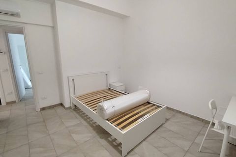 Apartament a Pisa, Pisa, Pisa - € 450/mes | Ref: 2026118 - foto 8