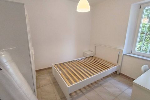 Apartament a Pisa, Pisa, Pisa - € 450/mes | Ref: 2026118 - foto 11