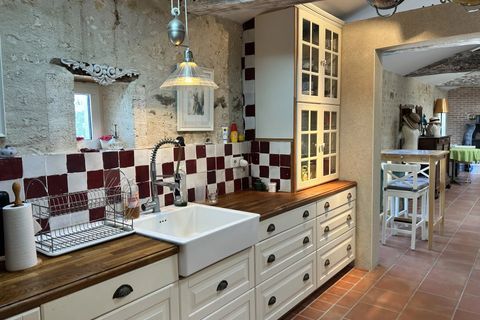 Villa a Mirambeau, Charente-Maritime, Mirambeau - € 455.800 | Ref: BVI72288 - foto 6