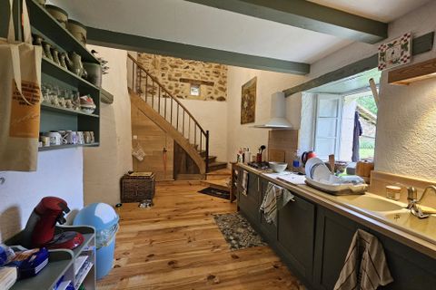 Villa i Mazerolles, Charente, Mazerolles - € 477.000 | Ref: BVI85272 - foto 13