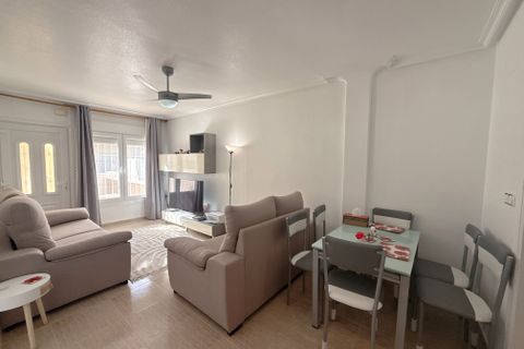 Byhus i Cabo Roig, Alicante, Cabo Roig - € 219.950 | Ref: R-98469 - foto 11