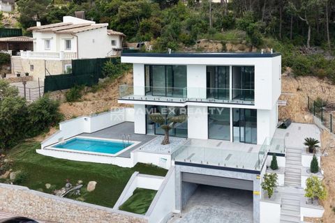 Villa i Lloret De Mar, Gerona, Lloret De Mar - € 795.000 | Ref: 74931 - foto 3
